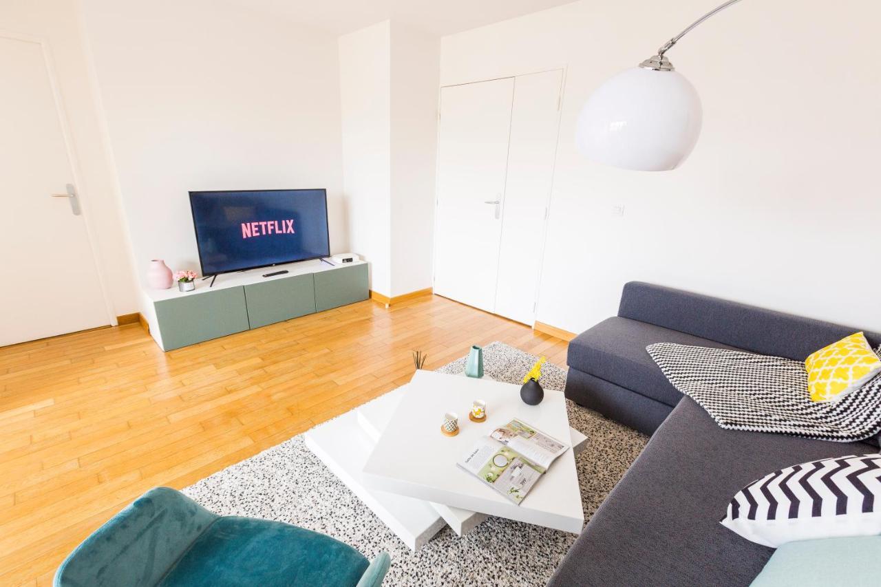 Immotovo - Suite Moderne - Paris 8 Min - Parking - Netflix Villejuif Exterior photo